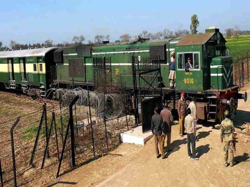 समझौता एक्स्प्रेस वाघा बॉर्डरवर थांबविली